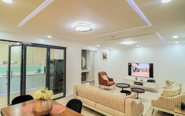 Luxurious 2-bedroom Apartment in Lagos With City View