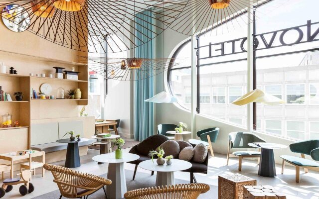 Cove - Centrum, Passage