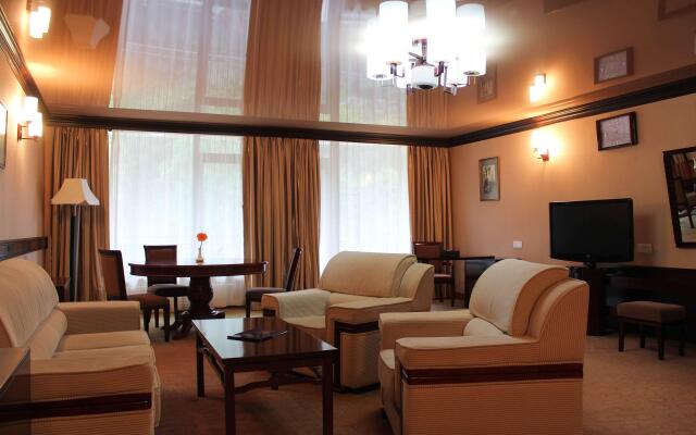 Best Western Plus Paradise Hotel Dilijan