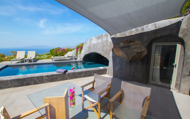 270 Oia's View
