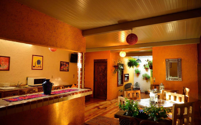 Casa Azul B & B