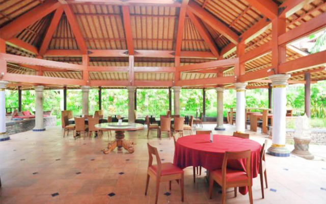 Puri Padi Hotel