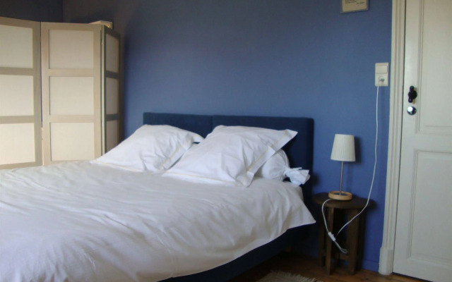 Fine Fleur Bed & Breakfast