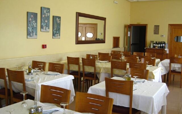 Hotel O Xardín