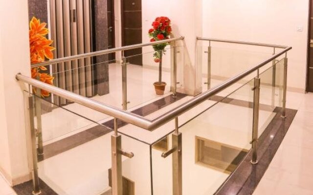 Hotel City Crown, Kolhapur
