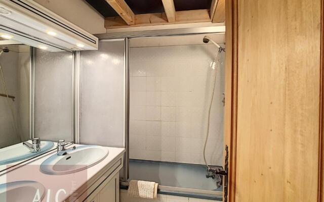 Appartement Combloux, 4 pièces, 8 personnes - FR-1-560-3