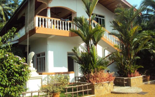 Angel Villa - Exotic Holidays in Private Villa Near Beach