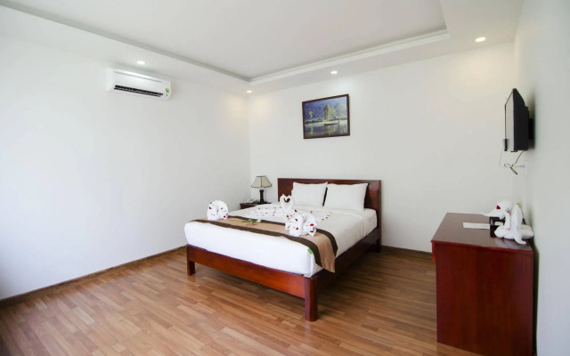 White Lotus Resort
