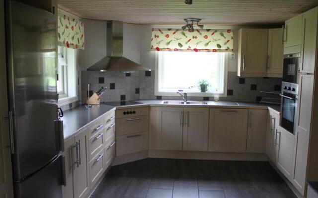 Flahult Holiday Home