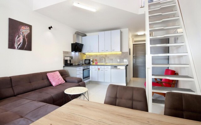 Awesome Apartment in Stinica With 1 Bedrooms and Wifi