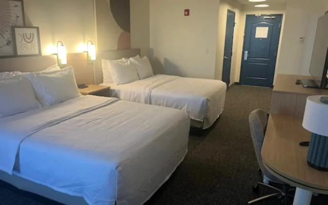 Best Western Legacy Inn & Suites