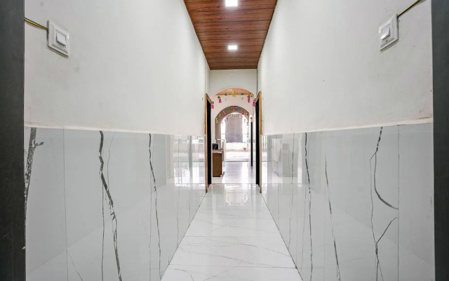 Fabexpress Sai Lodging I