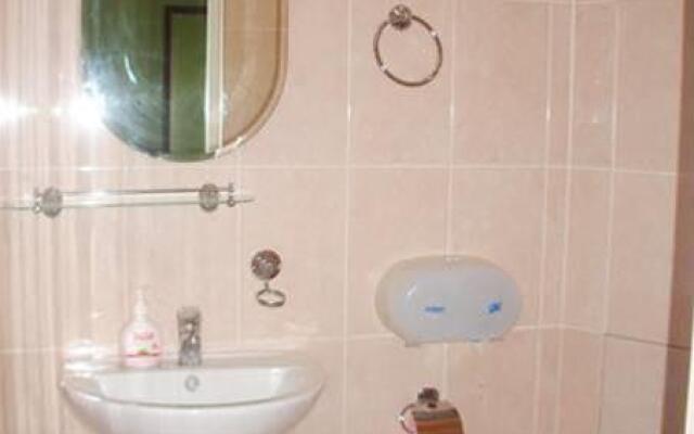 Yunost Hotel