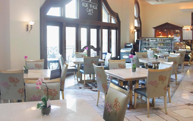 Palace of the Golden Horses