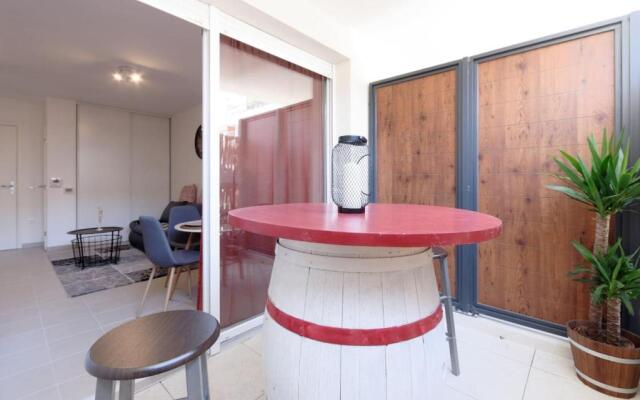 Appart climatisé - Parking gratuit - Balcon - CAPTURA