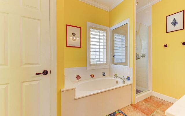 Sun And Surf - Four Bedroom Home
