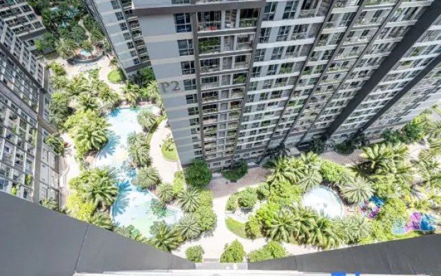 Vinhomes Luxury Residence at Binh Thanh - Luna Landmark Apartment – Outside – Ho Chi Minh City