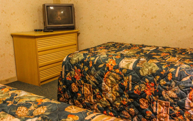 Smoketree Lodge by VRI Resort