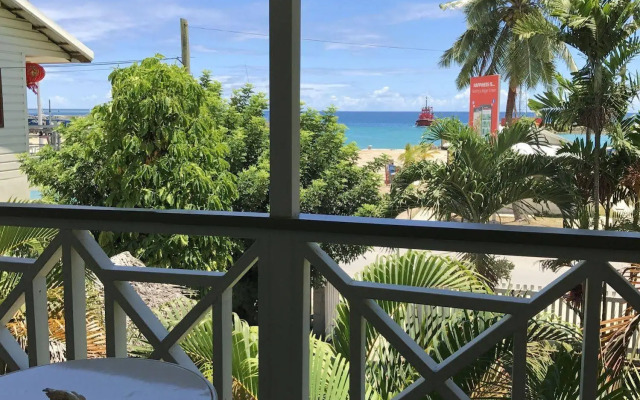 Waterfront Lodge