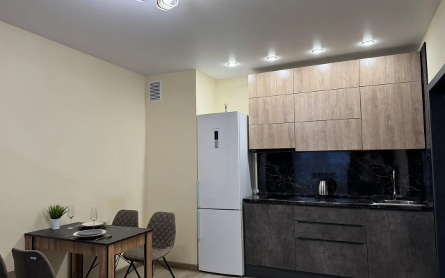 Apartamenty na prospekte Sozidatelej 114/2