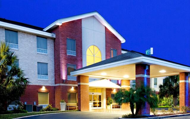 Holiday Inn Express Hotel & Suites Weslaco, an IHG Hotel