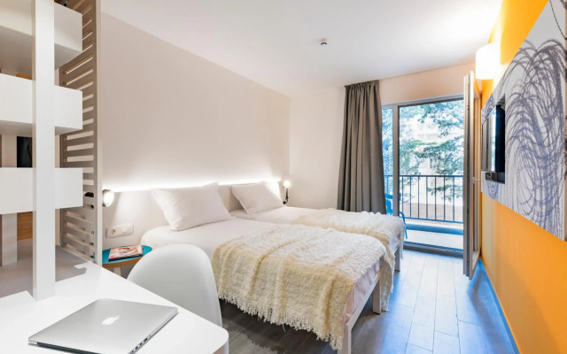 Pharos Hvar Bayhill Hotel