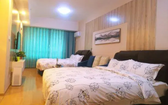Blueberry apartment chain (Lushangzhongxin store)