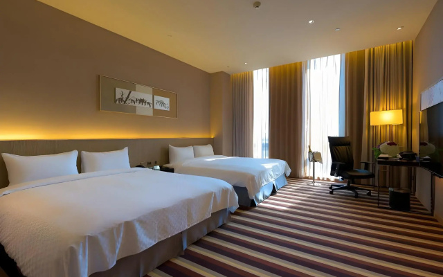 Grand Royal Hotel
