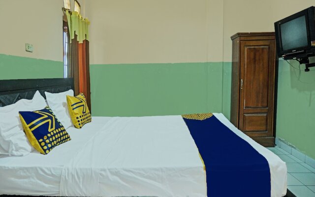 OYO 92280 Hotel Romli