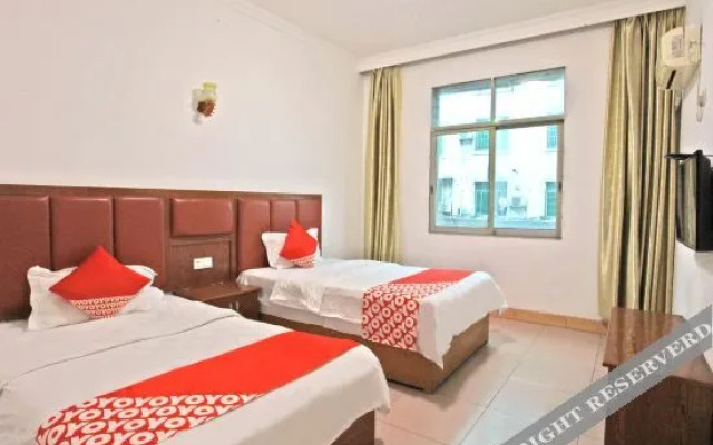 OYO Yiyang Tianhe Hotel