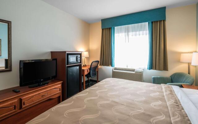 Quality Inn & Suites Sequim at Olympic National Park