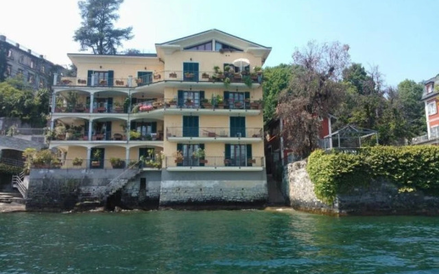 Giulia Apartment With Lake View in Verbania