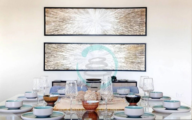 ZEN Imperial 4-br Stylish Penthouse in CBD Pool