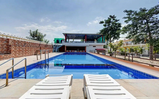 Treebo Trend The Lavit Malhar