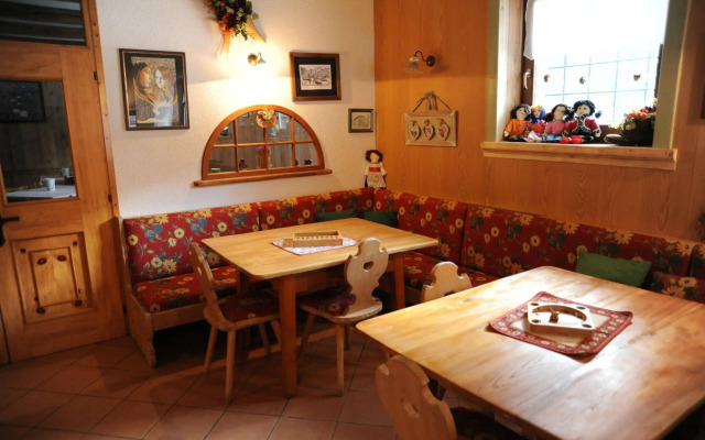 Garni Col da la Vila