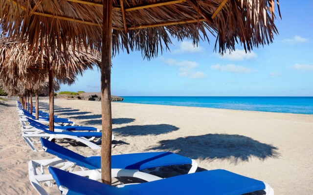 Hotel Playa Vista Azul