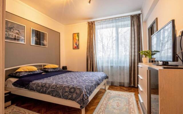 Modern & Stylish Apt of City 5min Beach