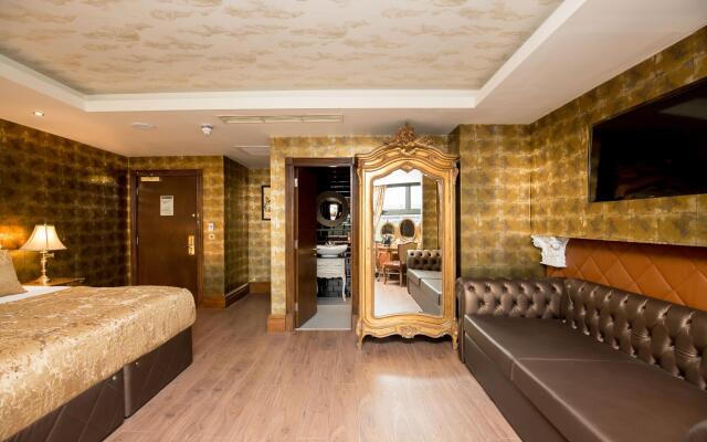 The Shankly Hotel Suites