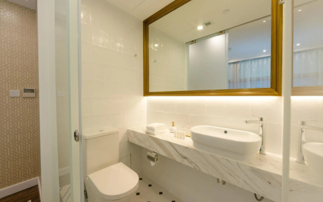 Tung Nam Lou Art Hotel