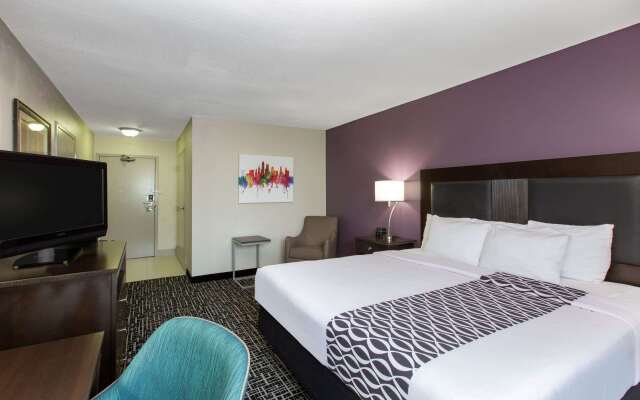 La Quinta Inn & Suites by Wyndham Blue Springs