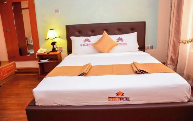 Breeze Hotel Nyahururu
