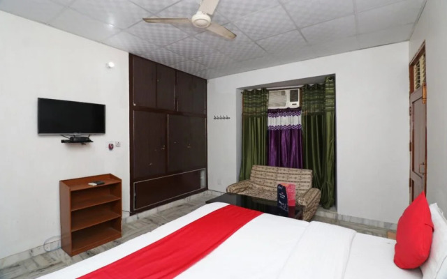 Travellers Homes By OYO Rooms