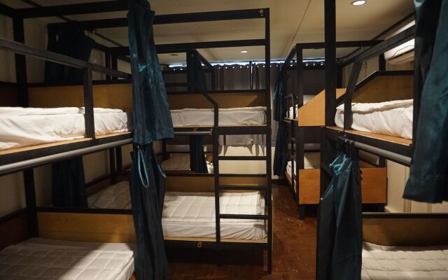 Have a Nice Day Hostel