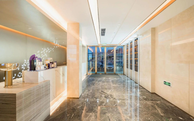 Lavande Hotel (Beijing Nanyuan Heyi Subway Station)