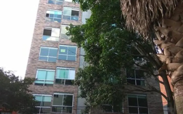 Apartasuites Laureles Cmc
