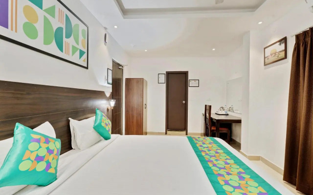 Treebo Aishwarya Grand - 4 km from Promenade Beach