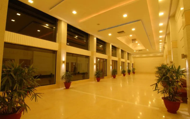 Chanakya BNR Hotel – Lobby – Ranchi