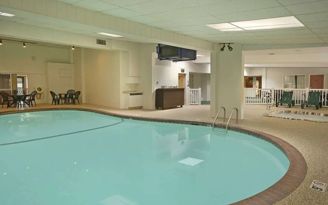 Days Inn St. Paul-Minneapolis-Midway