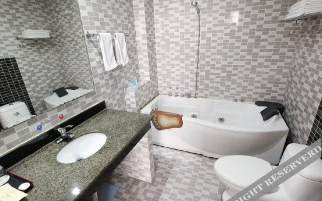 Baguazhou Holiday Hotel