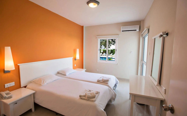Polycarpia Hotel